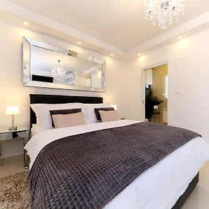 Kiko Luxury 4*, Zadar Kroatië
